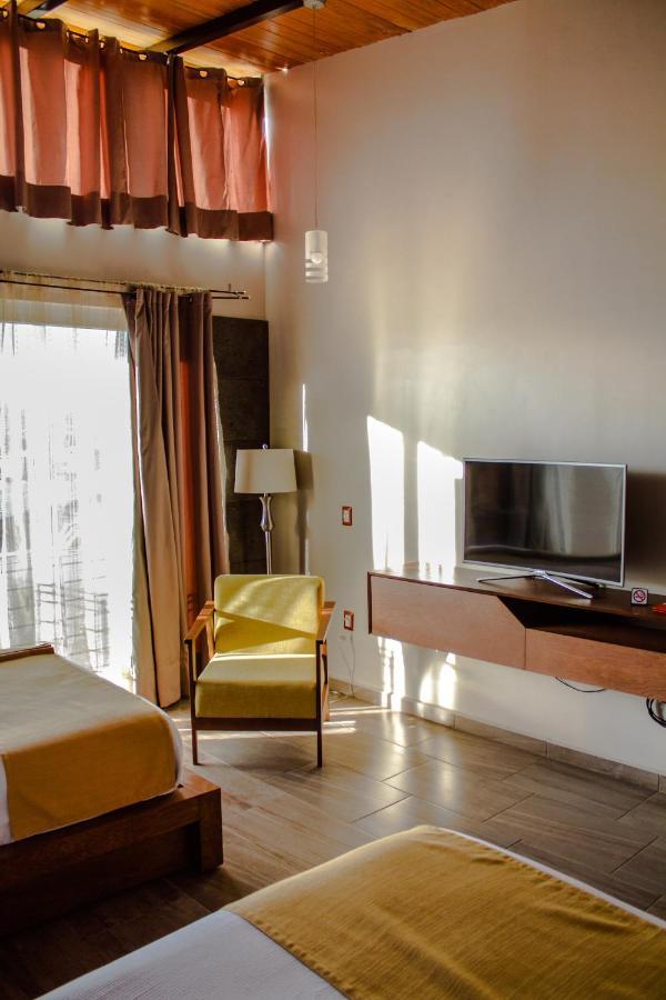Zitácuaro Hotel Rancho Tabachines מראה חיצוני תמונה